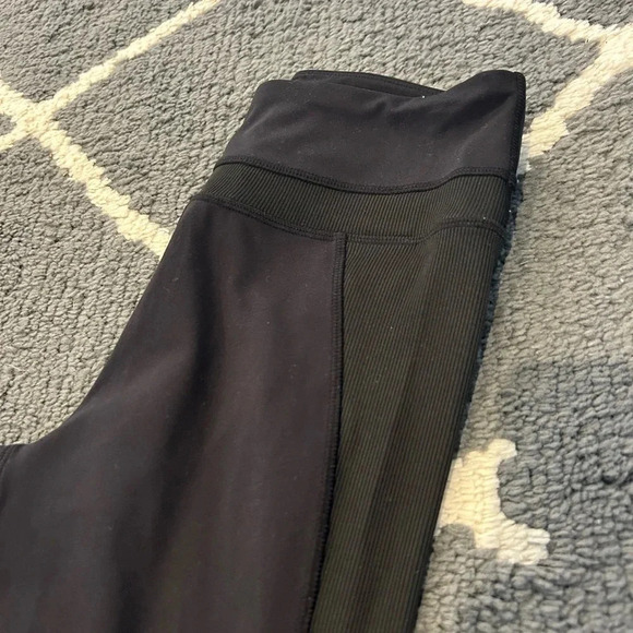 Mondetta Ribbed Panel Leggings - Picture 5 of 5